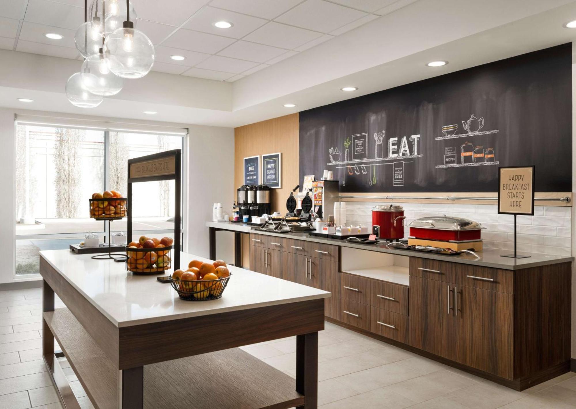 Hampton Inn Redmond Bend Airport Buitenkant foto
